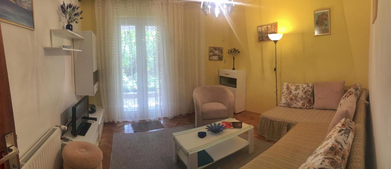 Villa Millefiori - Apartments Mali Lošinj Екстериор снимка